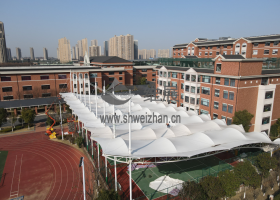 昆山康桥学校篮球场